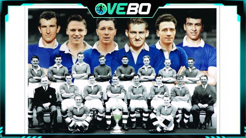 1954 - 1955: Lần đầu vô địch Ngoại hạng Anh